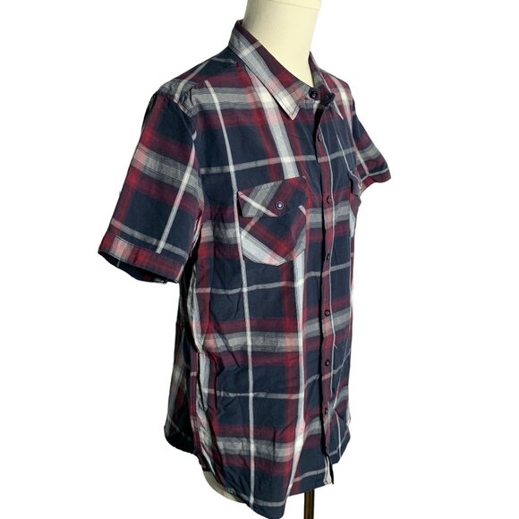 Eighty Eight Button Up Short Sleeve Shirt XL Red Blue Plaid Pockets Collared - Picture 5 of 6